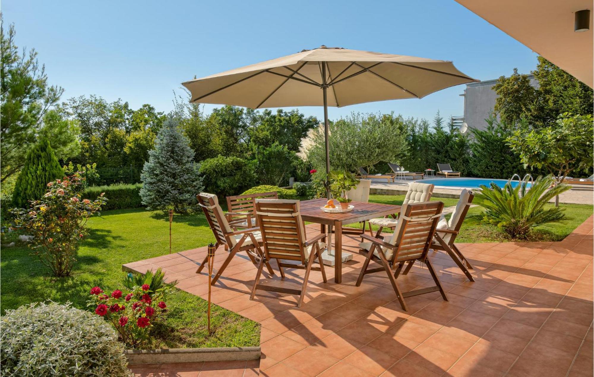 Nice Home In Jadranovo With Outdoor Swimming Pool Exterior foto
